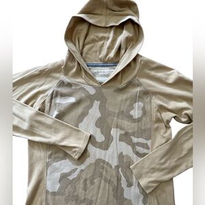 Polaris‎ Ranger Shirt Women’s Size Small Tan Hoodie Camo Camouflaged Camo Print